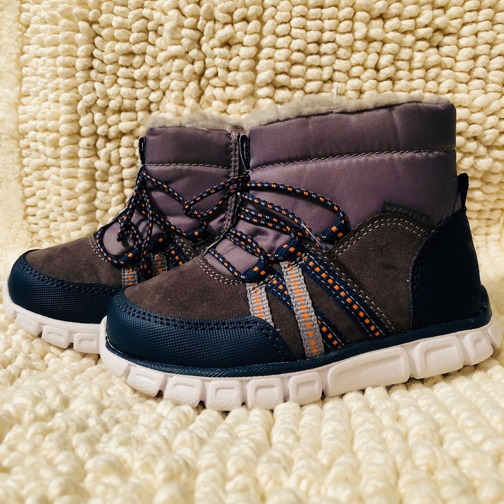 Stride Rite toddler boy's winter boots - NWT